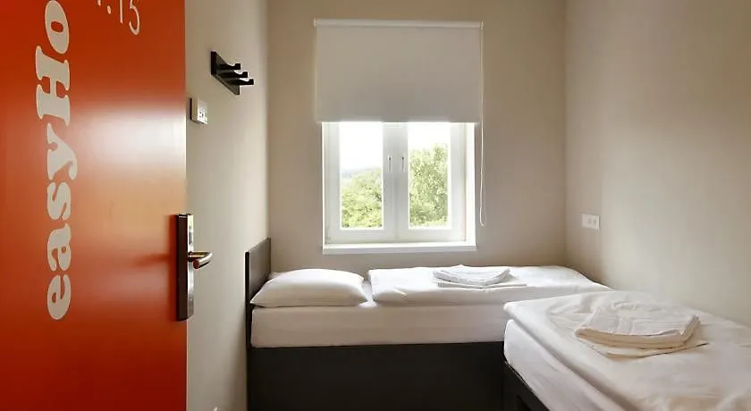 Le Petit Hotel Prague 3*,