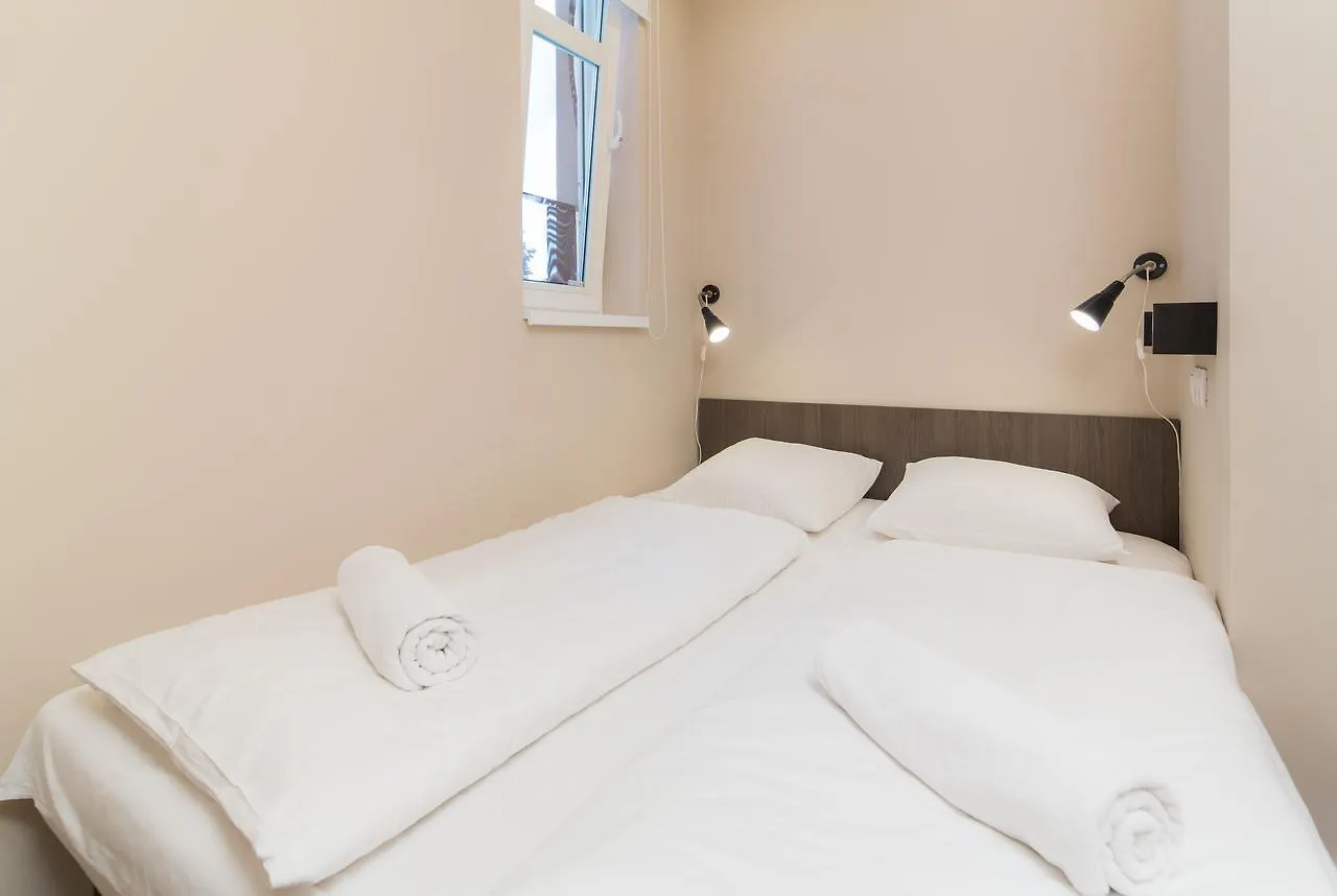 Le Petit Hotel Praga 3*,
